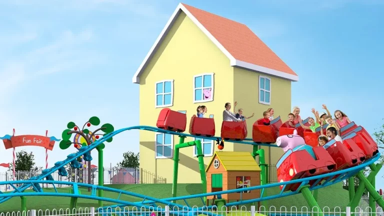 Daddy-Pigs-Roller-Coaster_Peppa-Pig-Theme-Park-Florida